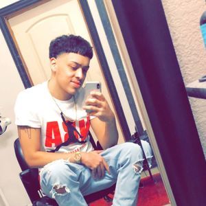 Meet your Posher, Adrian